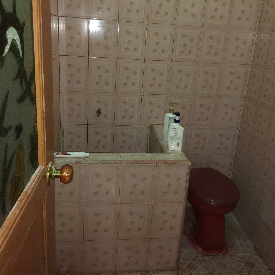 Aini Home Stay Ternate Exteriör bild
